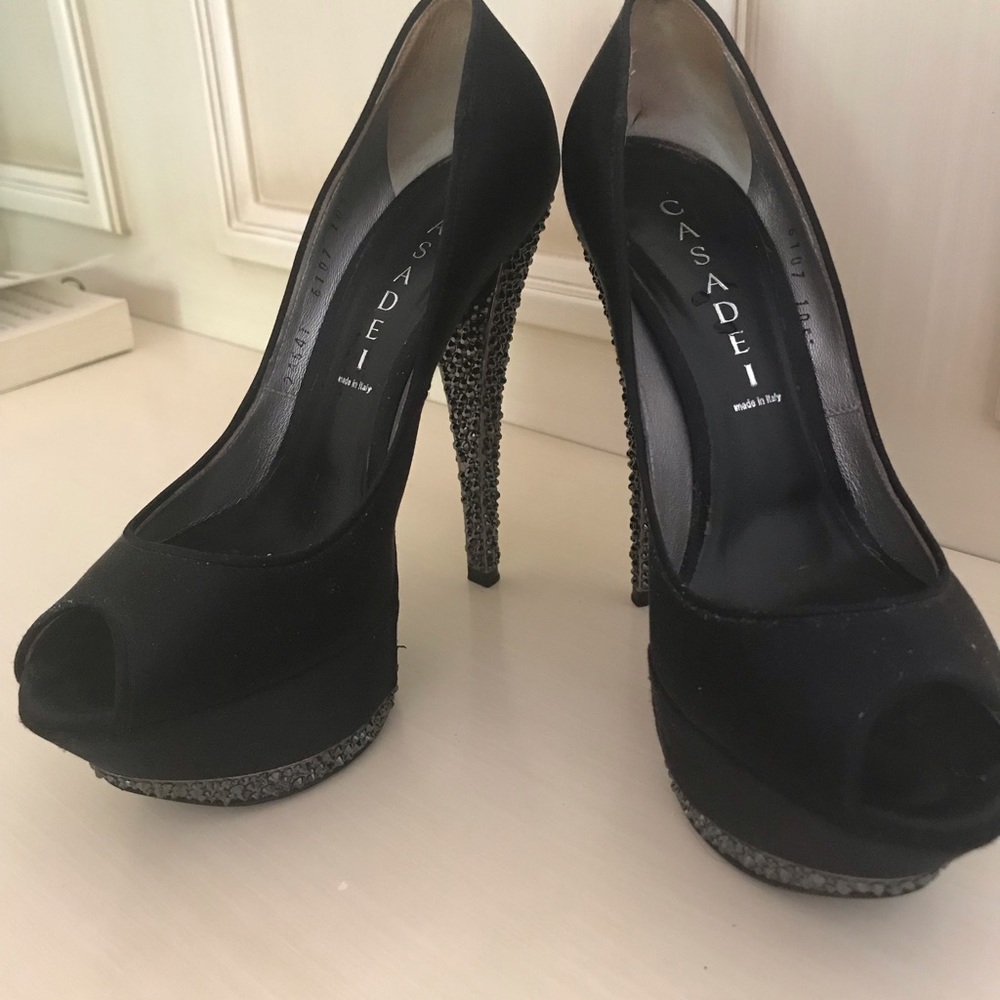 Beautiful casadei heels
